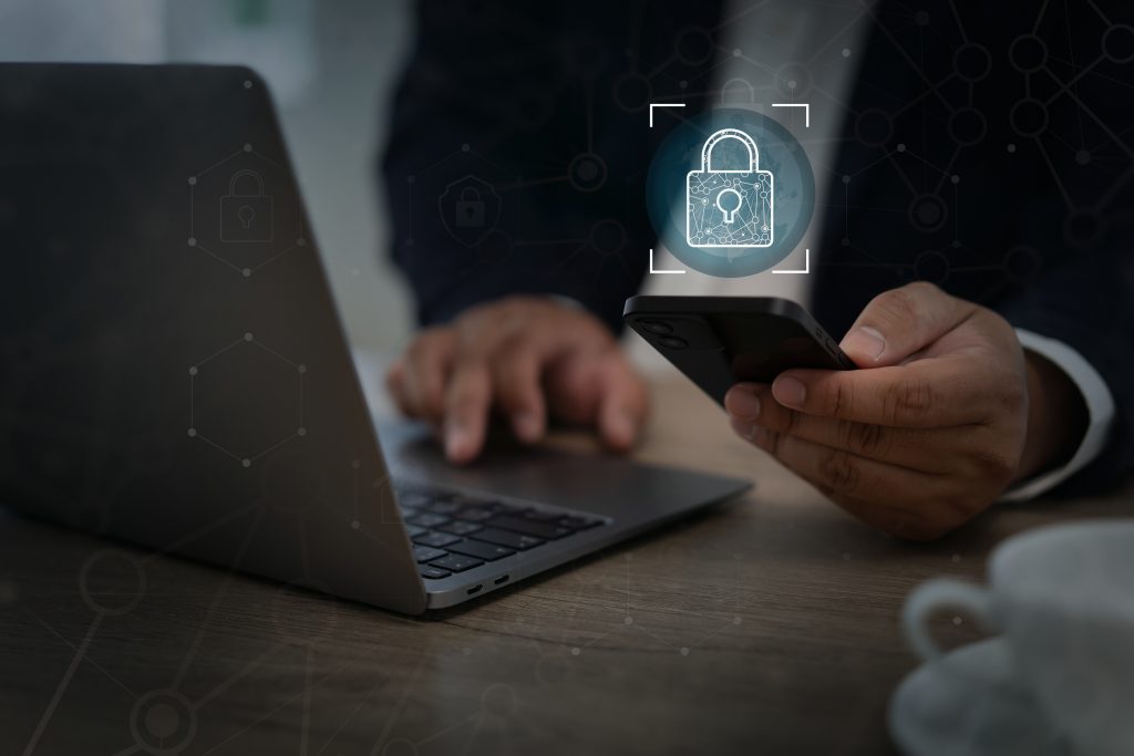 How Tor Web Browser Protects Your Online Privacy