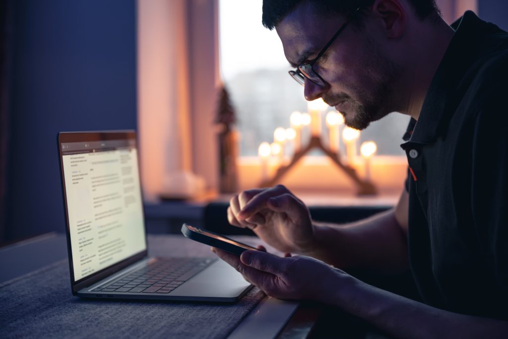 How to Explore the Dark Web on iPhone Without the Hype